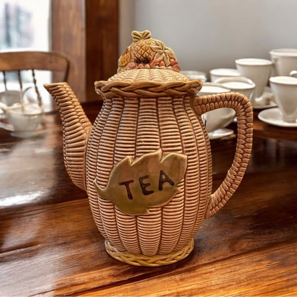 Vintage MCM Tilso Japan Basketweave Ceramic Teapot #53/110